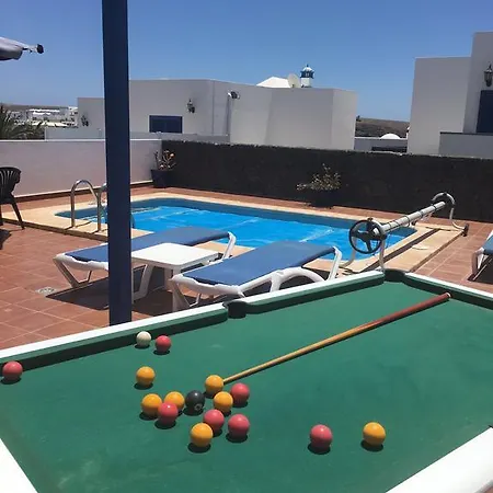 Casa Hazel بلايا بلانكا